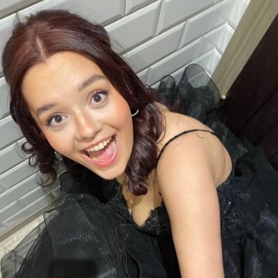 CairneyCaitlin's profile picture. “Values are like fingerprints. Nobody's are the same, but you leave 'em all over everything you do”- Elvis Presley