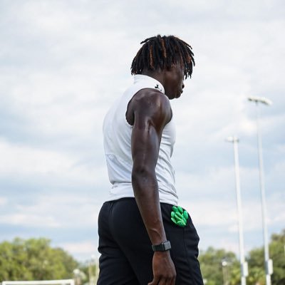 “Isaiah Murphy Sink” 6’0 Nickle Db 75’ inch wingspan 170 lb C/O 2025 Jones High School 3.4 GPA @ Isaiah Murphy on Qwikcut Cell~ 407-924-8777