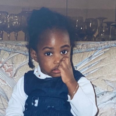 angele_bll's profile picture. 