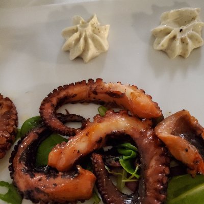 Caligirlonetwo's profile picture. 