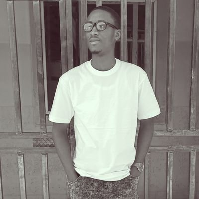 Met4855Ogwuche's profile picture. 