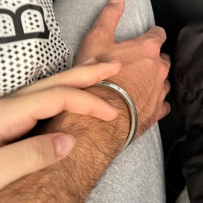 او برای من است
همیشه کنارم نیست
اما در فکر و قلبم تنها و ابدیست
307❤️
Ladouleurexquise