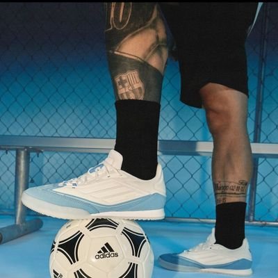 Julioberns's profile picture. veo más fútbol que al sol..