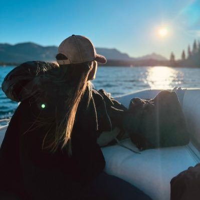 valelongas's profile picture. Always look on the bright side of life