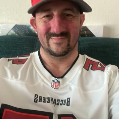Imafake18's profile picture. Proud Father. Streamer. Twitch affiliate. I ride Motorcycles, game on PC and watch sports