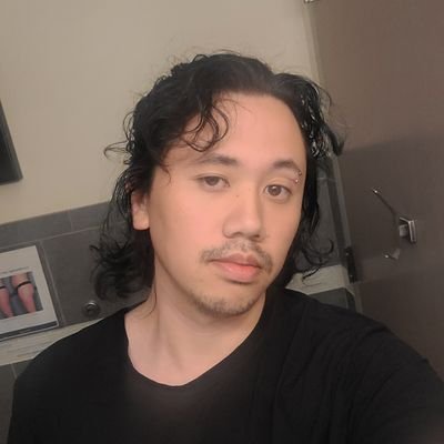 SomberSouthStar's profile picture. rebuilding my stupid Twitter cause I miss my porn