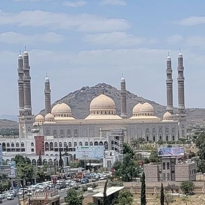 حيات الشخص عباره عن رحله ماضي وذكريات
دعوكم ذكرا خالده فى الذكريات