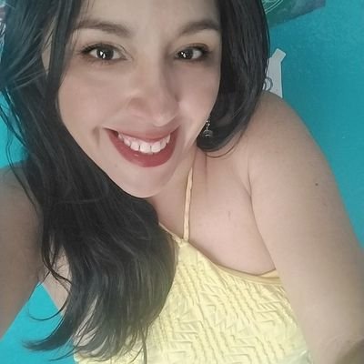 Hola, soy Kira, psicóloga, hipnoterapeuta y tarotista. Amante de la astrología. Con pasión por el arte, el cine y orgullosamente geek. ♍⚖️♐🌌❤️🔥🌟🎶