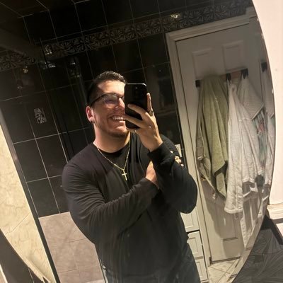Personal Account | Games, Music, and Jokes | ▶️ ‼️ My tweets, opinions, and views are my own and not of my employer