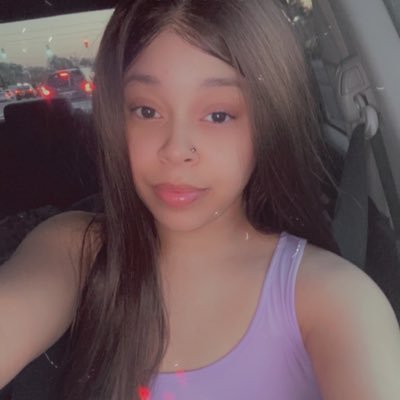 medical coding associate 👩🏽‍⚕️🏥 sunflower soul 🌻 NC 📌