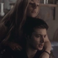 phoenix (@phoenixwrites79) 's Twitter Profile
