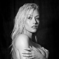 ๐๐๐๐๐๐๐ (FAN/PARODY) (@oracleseduction) 's Twitter Profile