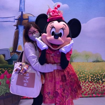 dDaxj4xrTBzRTxj's profile picture. ディズニー大好き💕旧ミニーちゃん大好き💕（新フェイス）慣れれば…デール本当大好き過ぎる♡ディズニー大好きの方だったら申請どうぞ！！あとはよしもと新喜劇も大好きです！！のんびりとマイペースでツイッターする予定ww