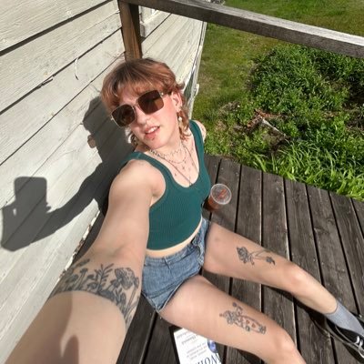 cedarino's profile picture. professional elon musk hate page