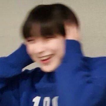 nooreun, nulis dan baca(?) dan fangirling dan ngerant dan (kadang suka) ngilang (juga), rps chart dan link au ada di padlet