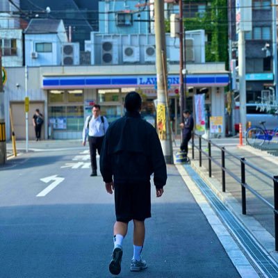 Diao____'s profile picture. US10.5-11/狗狗@ryan8090111 #運動 #白襪 #連身皮衣 #cb650r