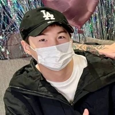 blank090393's profile picture. 