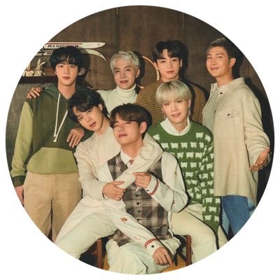 you know bts? | for our beautiful 7, @bts_twt | ⟭⟬⁷, ✙✮✙, 𝗘𝗡╸ ⋆˚࿔ 𝜗𝜚˚⋆ ♕