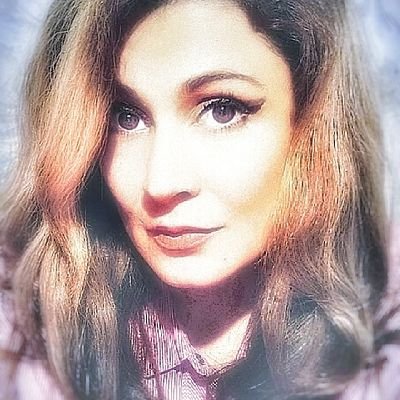 I'm physical artist،I'm teacher,love illustrating ,printmaking, painting،pottery...
https://t.co/ZRGDZY5JNQ