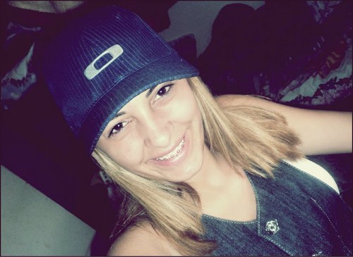$e meu futuro estiver traçado, eu vou até o fim só pra ver o resultado, quero dinheiro e uma vida melhor antes que meu castelo se transforme em pÓ..  ♫ ♪ ¬¬º
