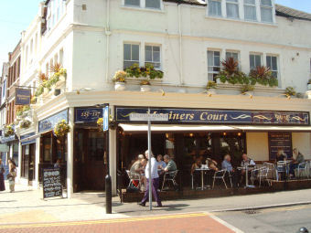 Mariners Court