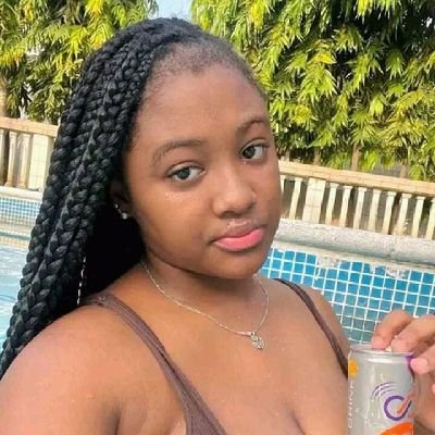 favour681191's profile picture. 
