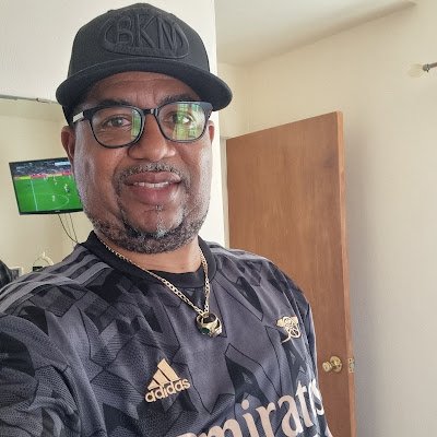 TWhitter's profile picture. 