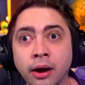 Assista alanzoka comigo na Twitch! https://t.co/rvfIwuQcvX