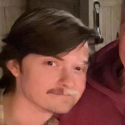 Sinthes_'s profile picture. History Nerd and UAB Alum. He/Him. Genetic condition makes half my hair white