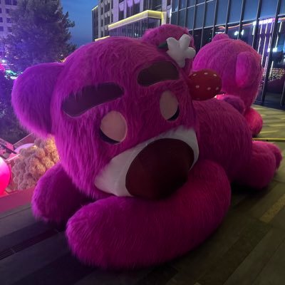 wzzzjdbdi8's profile picture. 多伦多 🇨🇦 男m 20