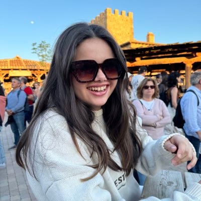 lucia_herreroo Profile Picture