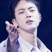 nii🐇 (@stwberly_) 's Twitter Profile