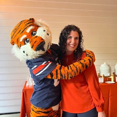 Here for the Auburn things. Speech-Language Pathologist. Certified Brain Injury Specialist. Auburn alum. Memphis alum. WDE.