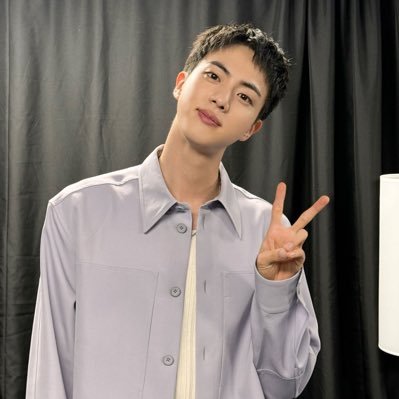 Dianakim713's profile picture. I love you more than love 
💜3💜