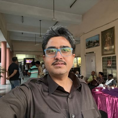journalist.
🇮🇳 India first. नो ज्ञान.. मुद्दे की बात..
Proud to be an Indian..