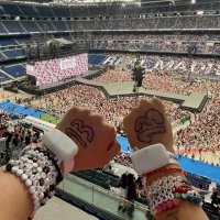 isa 🪩 ⸆⸉ MADRID N2!! (@howyougetisa) 's Twitter Profile