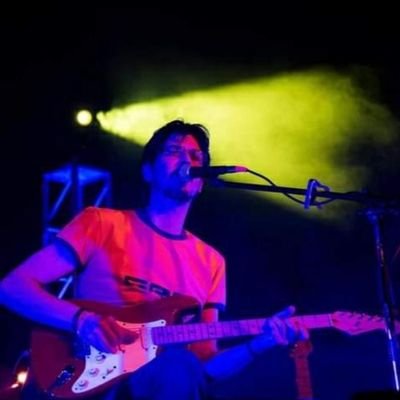 LeonardoF53407's profile picture. La musica che ti rende felice è quella che ti fa piangere.