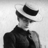 Chloé Thunders ⚡️ (@chloethunders) 's Twitter Profile Photo