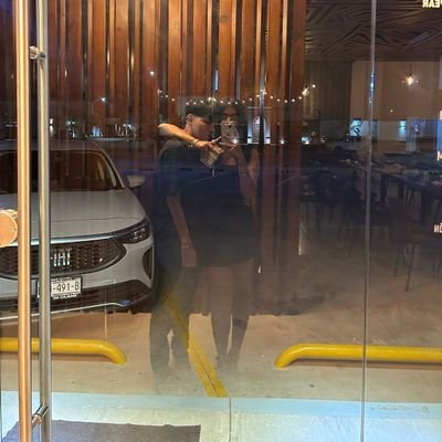 @_mcflyyyy pq aquí solo hablo de mí mujer
