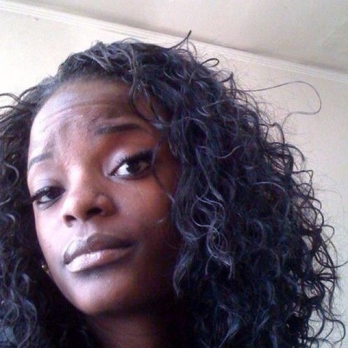 sarahlovemyking's profile picture. 