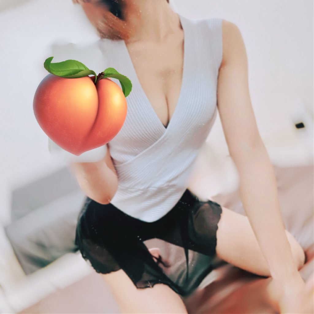 大阪堺筋本町メンズエステにいてます( ᐡ. ̫ .ᐡ )💙🩵お疲れの身体に癒しをお届け🍀 オイルたっぷり ▶︎ すべすべお肌での足技🍯🪽ˊ˗ ご予約はDMまで🉑💌 𓈒𓏸𓈒꙳𓂃 𓈒𓏸𓈒꙳𓂃 𓈒𓏸𓈒꙳𓂃 𓈒𓏸𓈒꙳