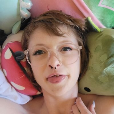27 ♡ They/Them ♡ Natural Ginger ♡ MILF life ♡ SW'r ♡ I stream vidya games @pootmcnoot ♡
