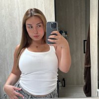 b (@babiisg1) 's Twitter Profile