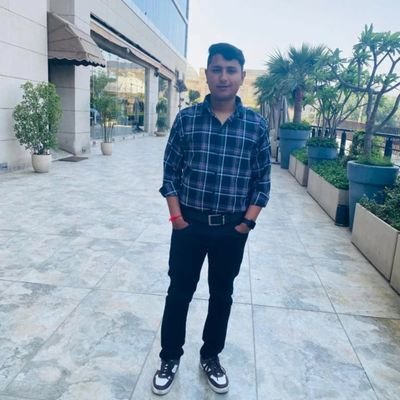 nikhilsoni410's profile picture. हिंदुस्तानी 🇮🇳

Sanatani🚩

स्वयं विचार🙏