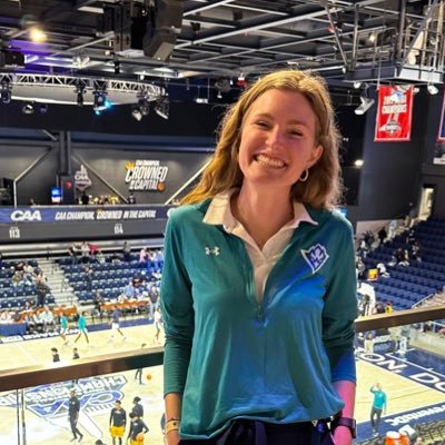 all things admin at @UNCWAthletics 🦅 | proud @ShenandoahU & @UNCWWatsonEd alum