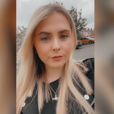 EcRose99's profile picture. 