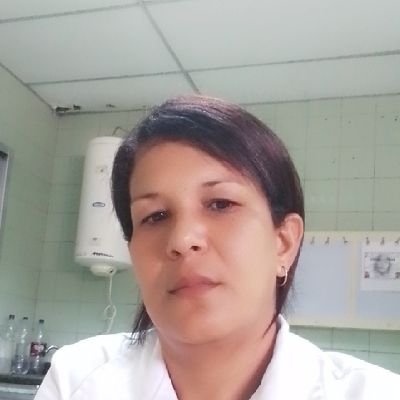 Licenciada en enfermería. Trabajo en el hospital Celia Sánchez Manduley de Manzanillo Granma. Cuba