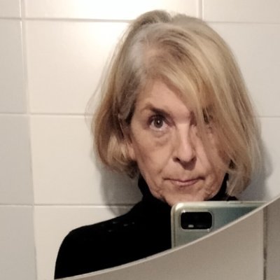 annatinibrunozz's profile picture. Architetto, artista.