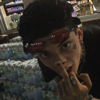 não é a olie (@naoeaoliv) 's Twitter Profile