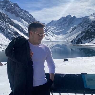 ex-Pro Player PUBG IGL 🇧🇷
Um entre tantos que buscam o seu lugar ao Sol, não importa o que falem... Você é capaz!
https://t.co/y9KKn6iRbD